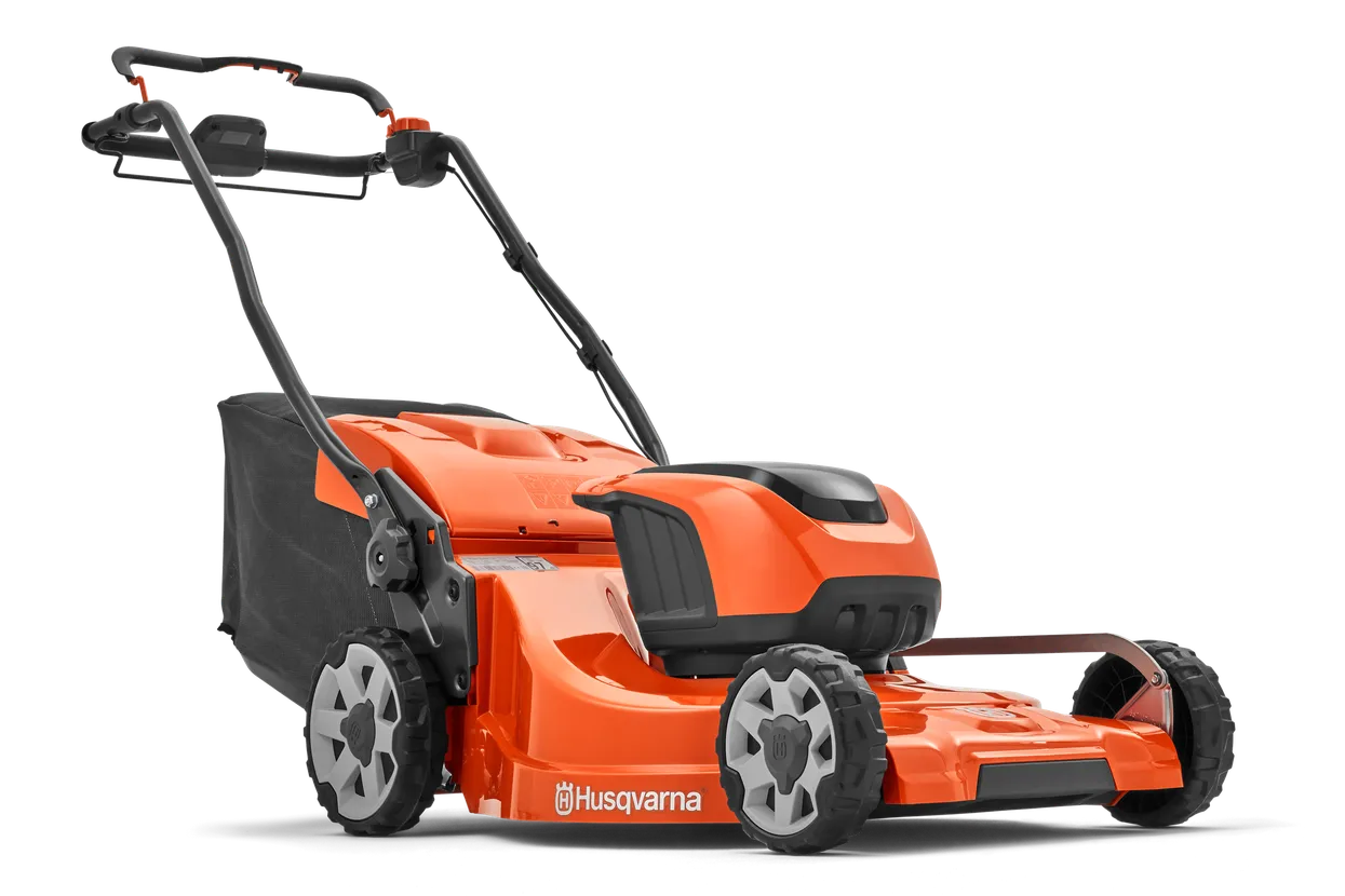 h310-1870.webp Husqvarna LC 353iVX – Bild 1